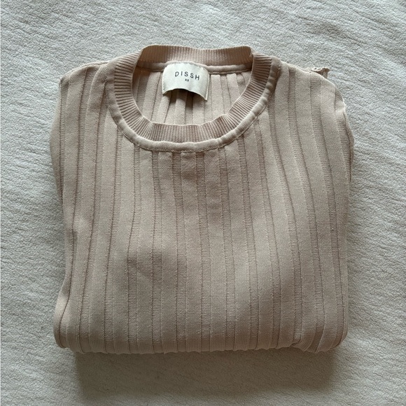 Ada knit top from DISSH - Picture 4 of 5